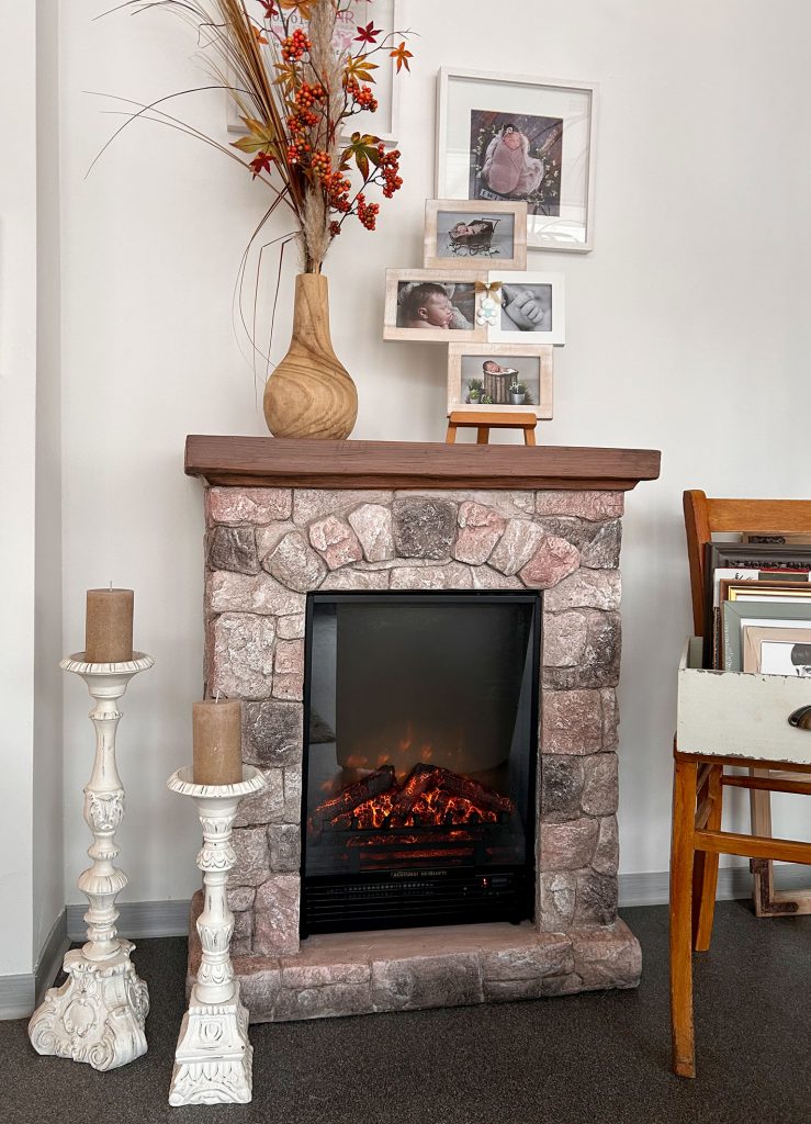 Studio-Atmosphäre mit Kamin