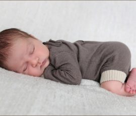 Neugeborene_Newborn_Baby_Neugeborenes_Neugeborenenfotografie_Newborn_Liebe_Neugeborenenshooting_Neugeborenenfotografie Saarland_Saarland_Wadern_Babybilder_Babyfotos_Neugeborenenfotos